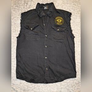 Black Sleeveless Men's Shirt with Yellow Patch